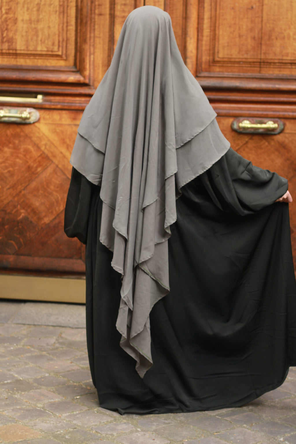 Flowy Chiffon Khimar – 2 Layers