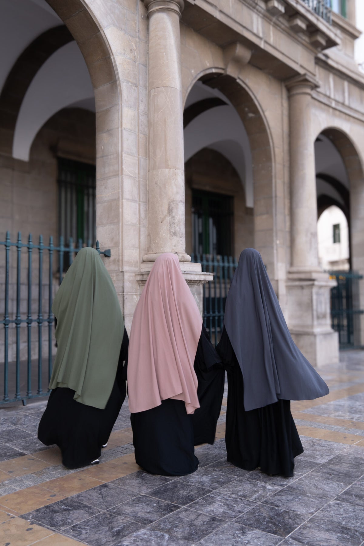 Khimar Male