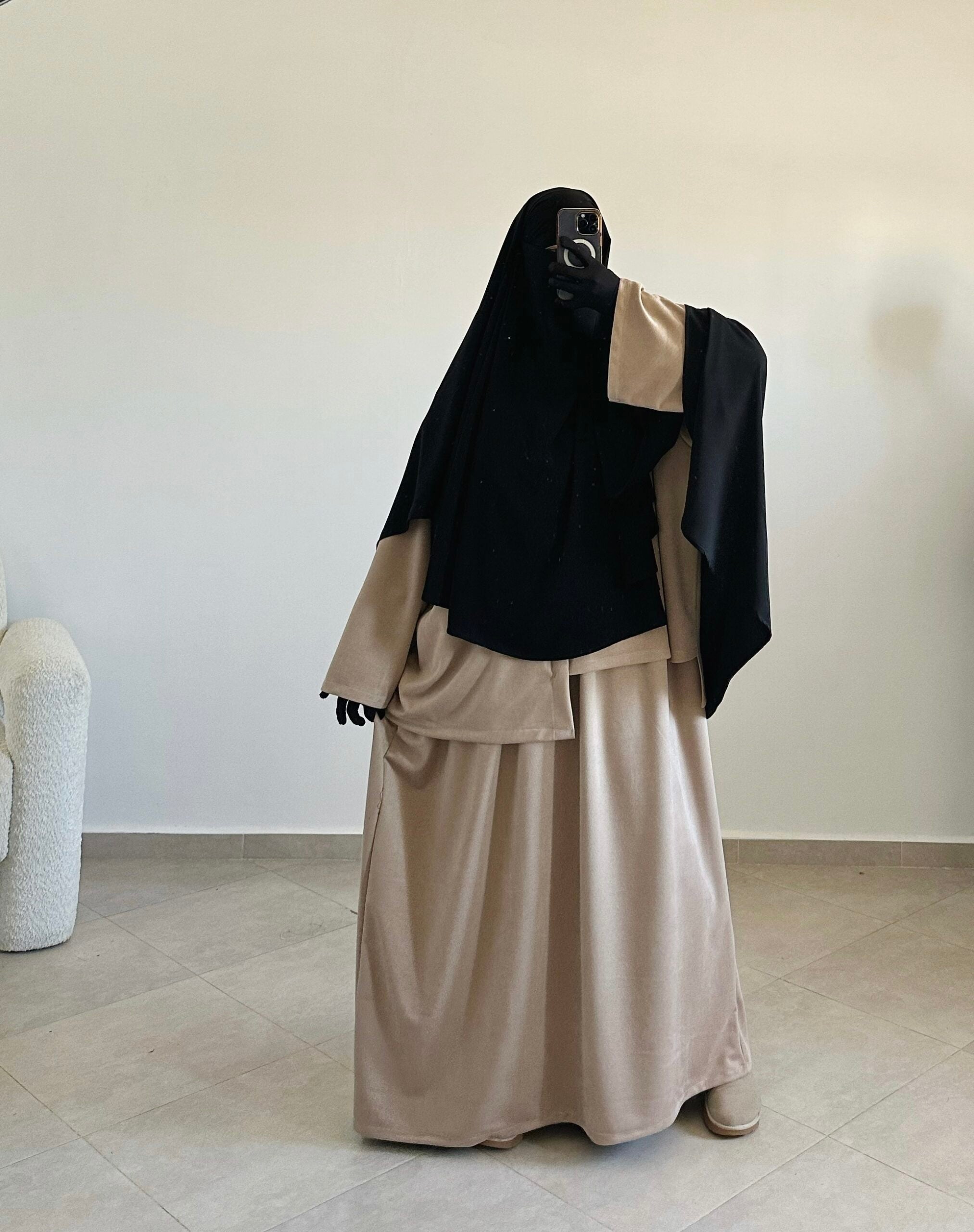 طقم LINE SET – عباية قطعتين من الشمواه المضلع