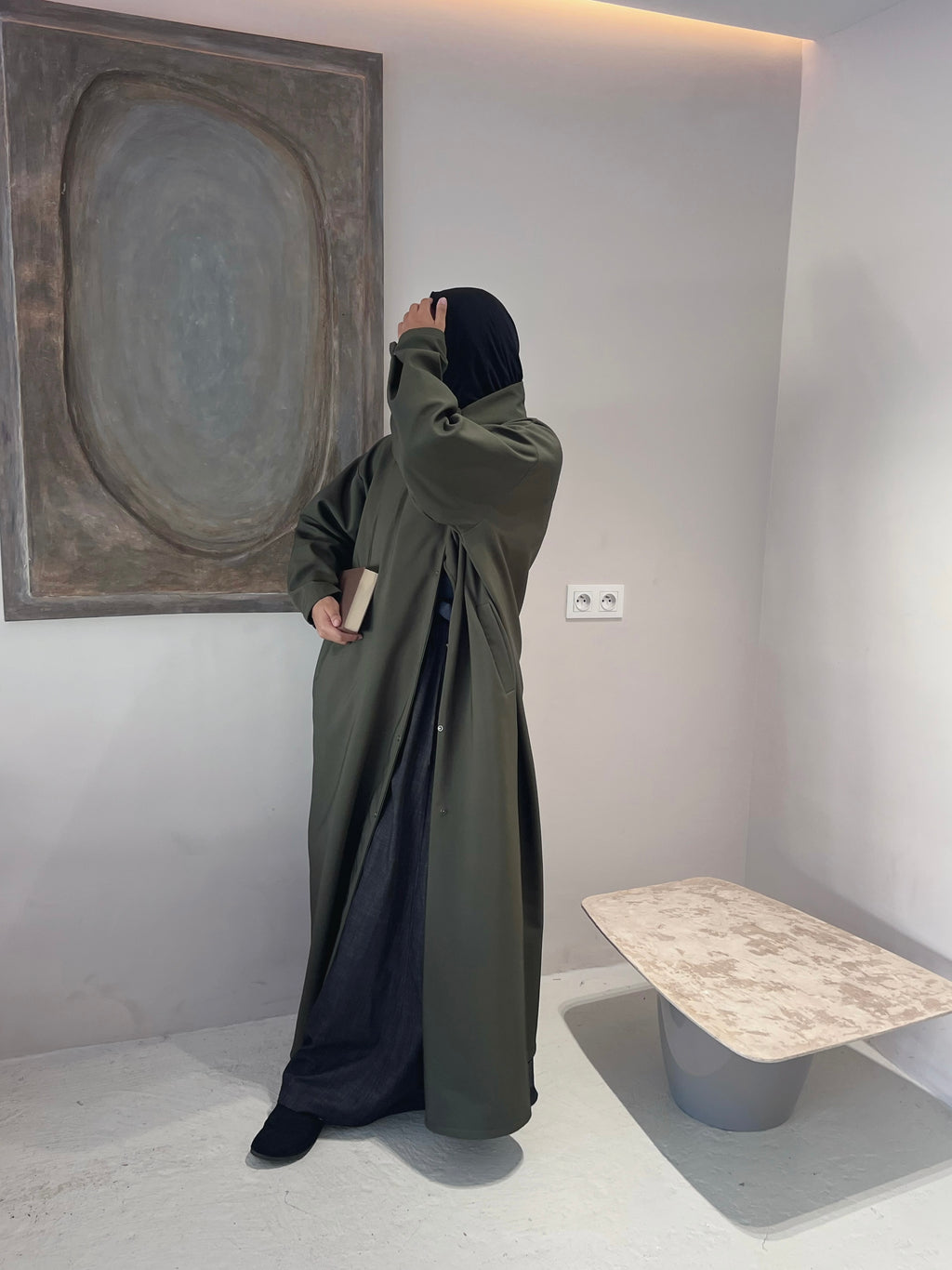 Trench AVERSE olive, col montant enveloppant