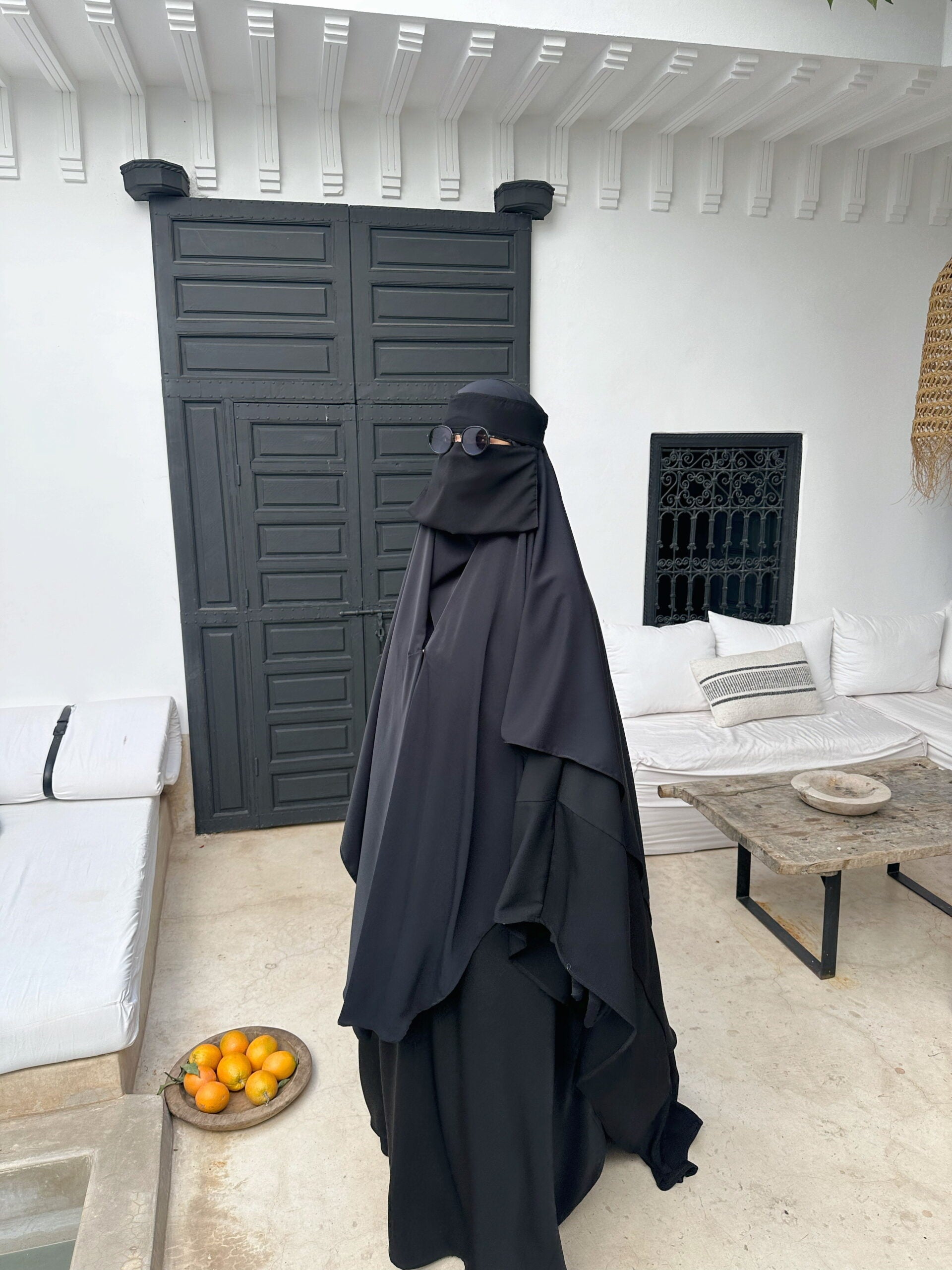 Half Niqab Signature