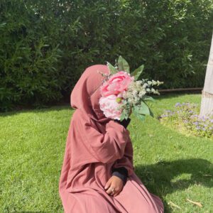 Abaya avec hijab intégré "Binti"