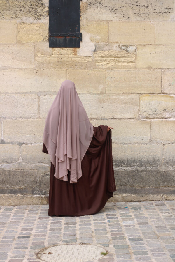 Abaya Russia Nidha Chocolat & Khimar Lightness 2 Voiles Beige Sable Dar Al Iman